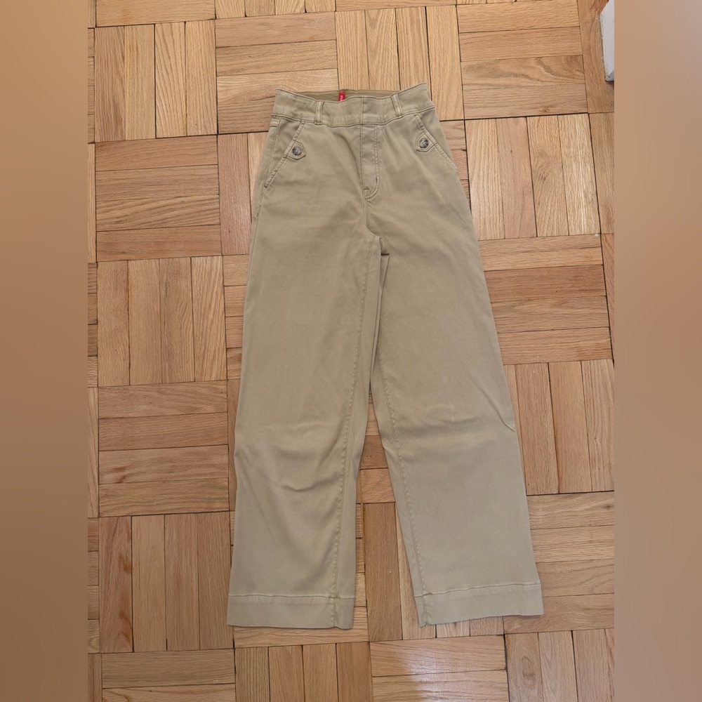 SPANX Stretch Twill Cropped Wide Leg Size XS in Almond Khaki Pants